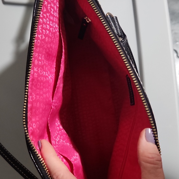 Kate Spade ♠️ - Picture 4 of 10